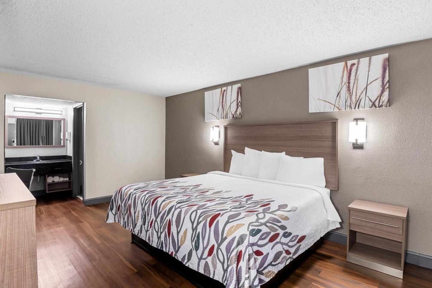 Red Roof Inn Richmond - Airport Sandston Extérieur photo
